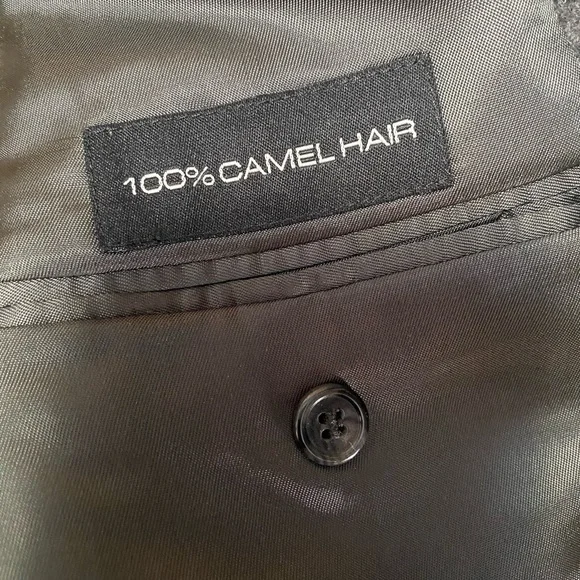 Elgin Edwards 100 percent camel hair suit coat‎